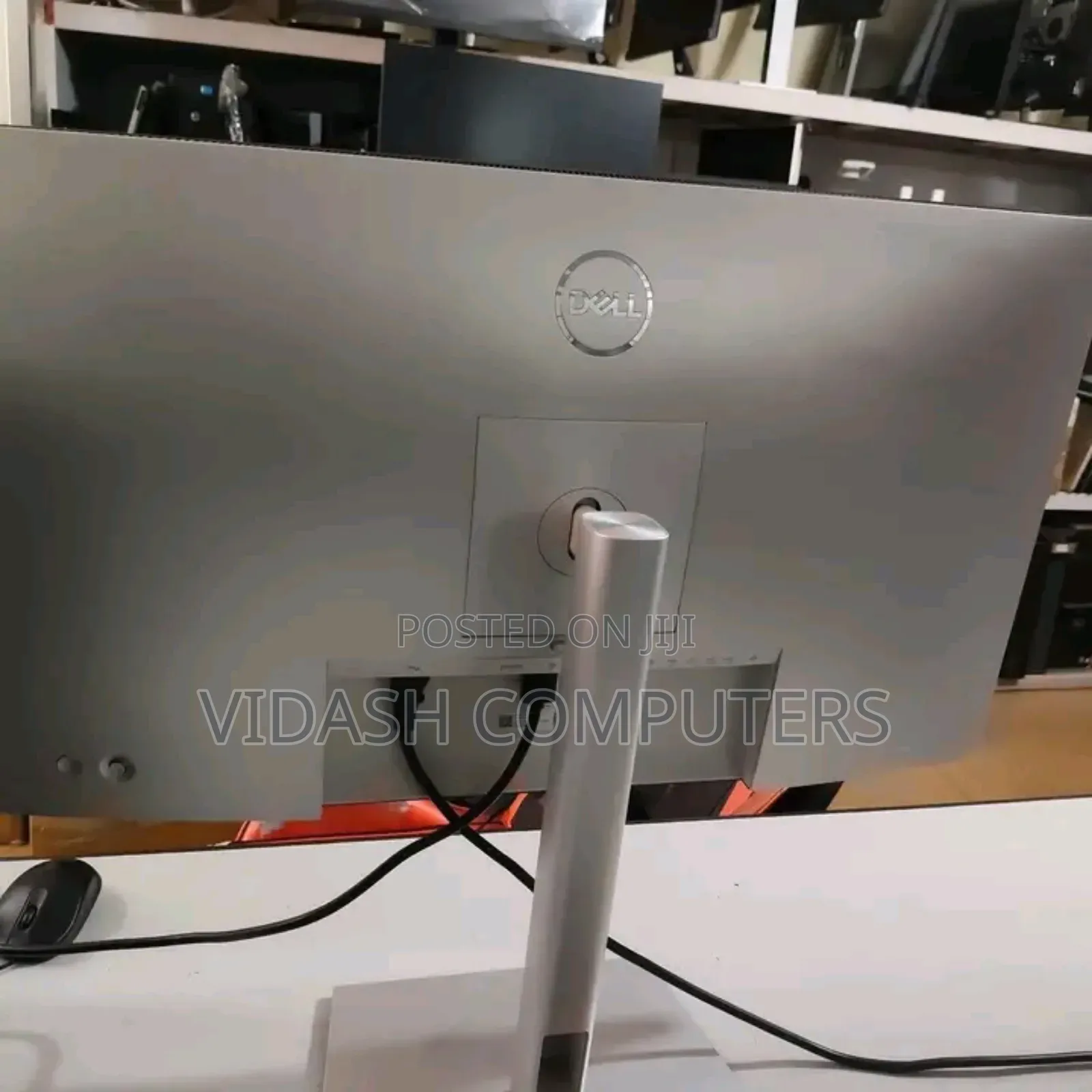 Dell Inspiron 27 All-in-One 16GB Intel Core i5 SSD 512GB