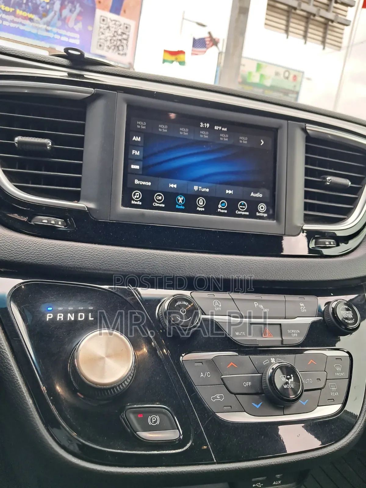 Chrysler Pacifica 2020 Black