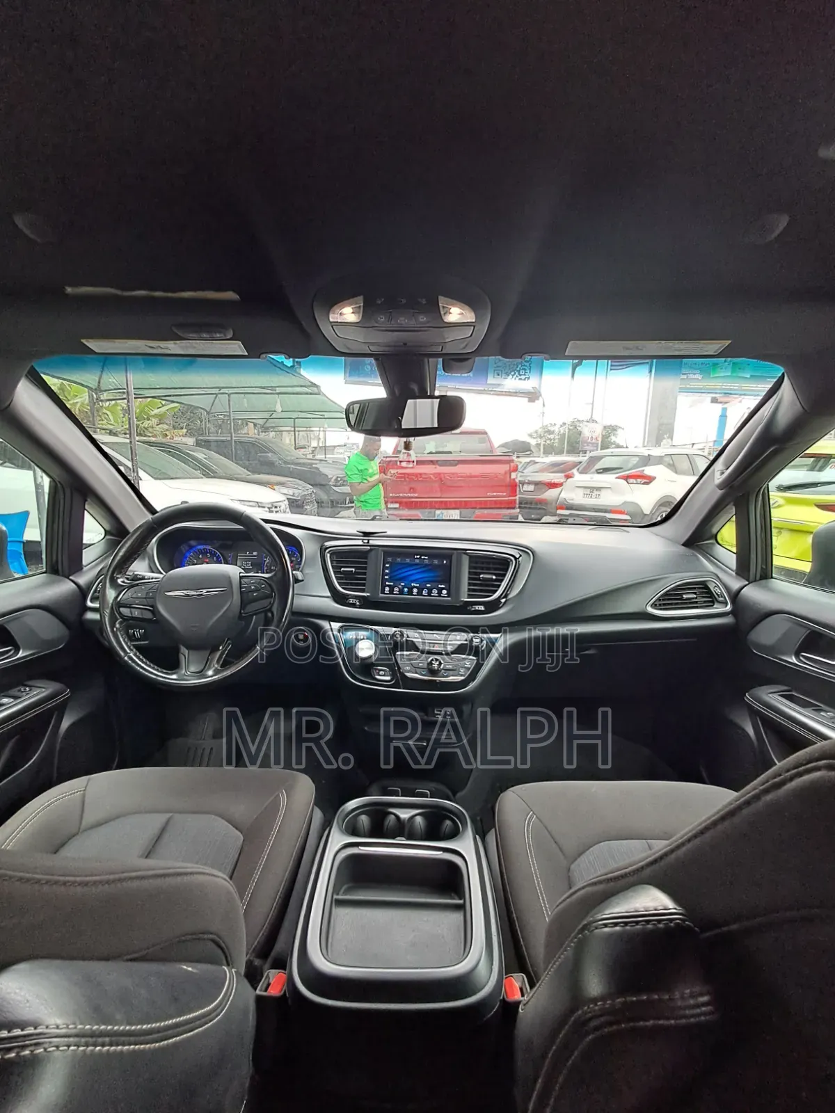 Chrysler Pacifica 2020 Black
