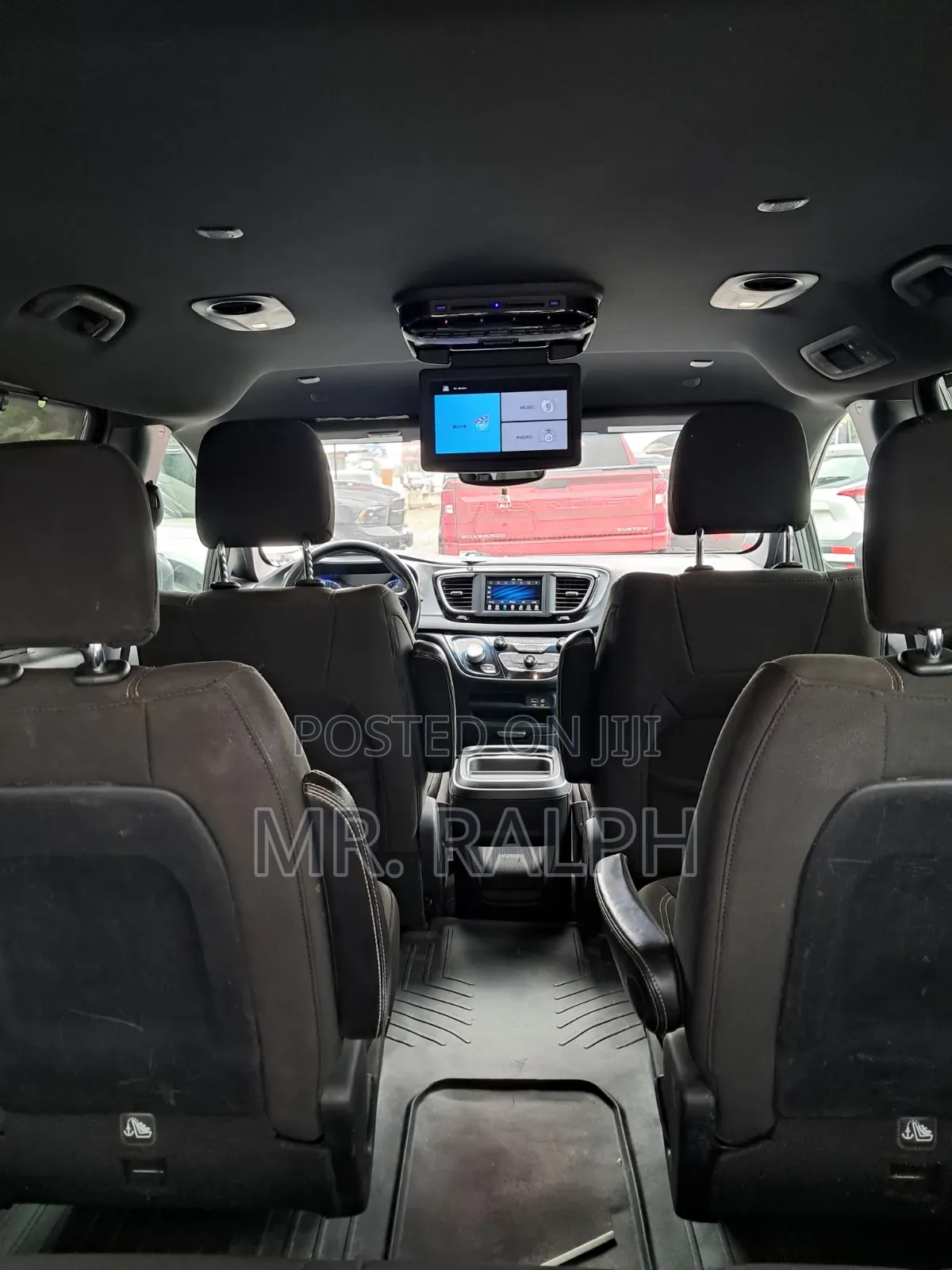 Chrysler Pacifica 2020 Black