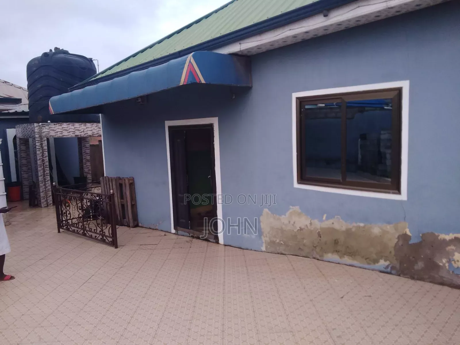 1bdrm Room & Parlour in Survivorestates, NIC for rent