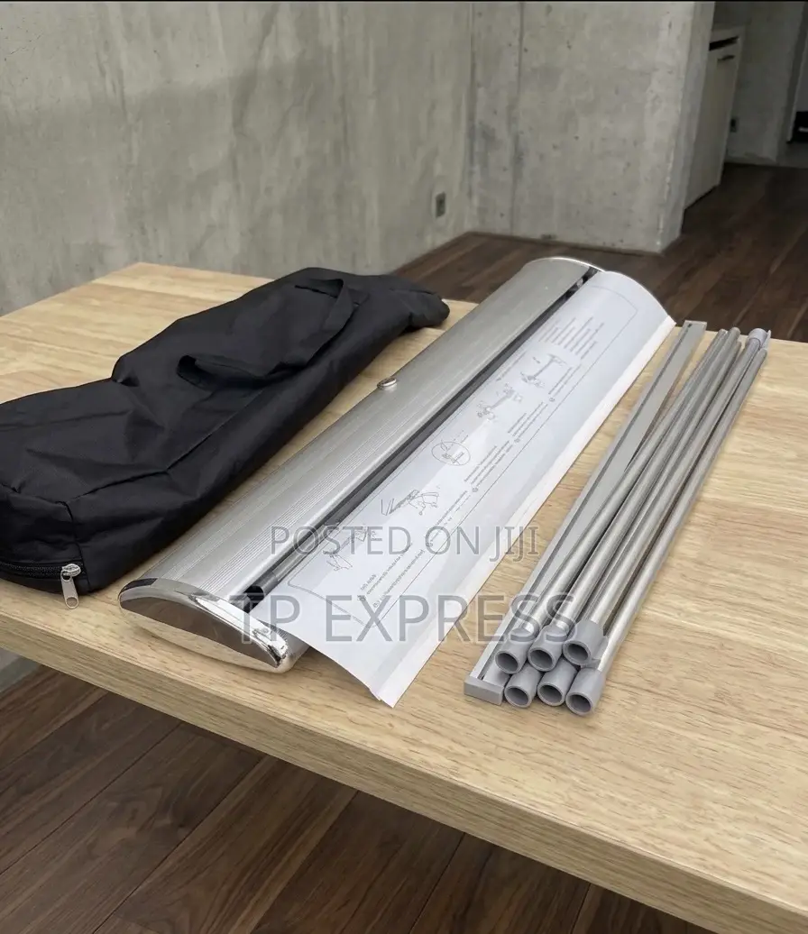 Roll Up Banner 85cm X 200cm / Pull Banner Machine
