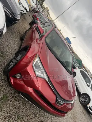Toyota RAV4 XLE AWD (2.5L 4cyl 6A) 2017 Red