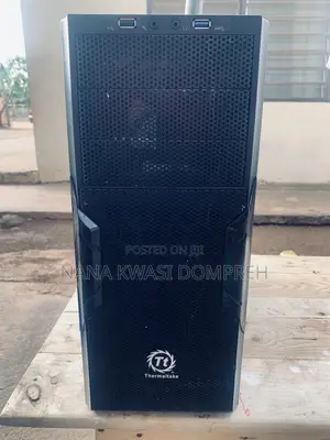 Desktop Computer Gigabyte 8GB AMD HDD+SSD 500GB