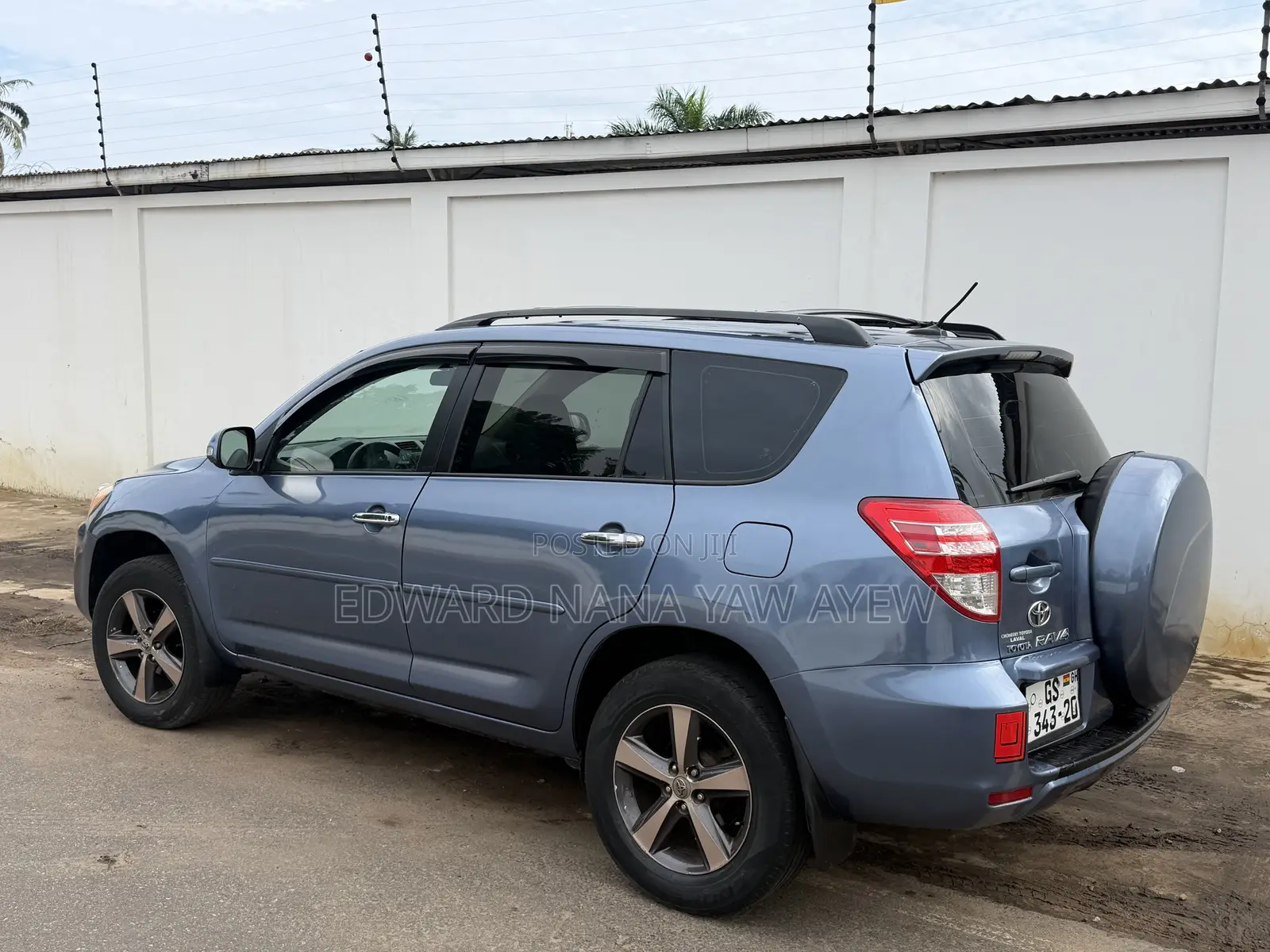 Toyota RAV4 2010 Blue