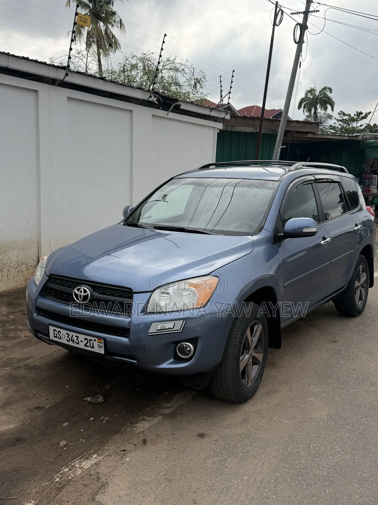 Toyota RAV4 2010 Blue