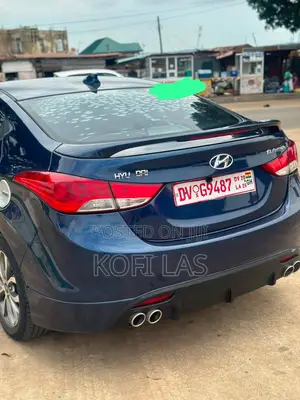 Hyundai Elantra 2016 Blue