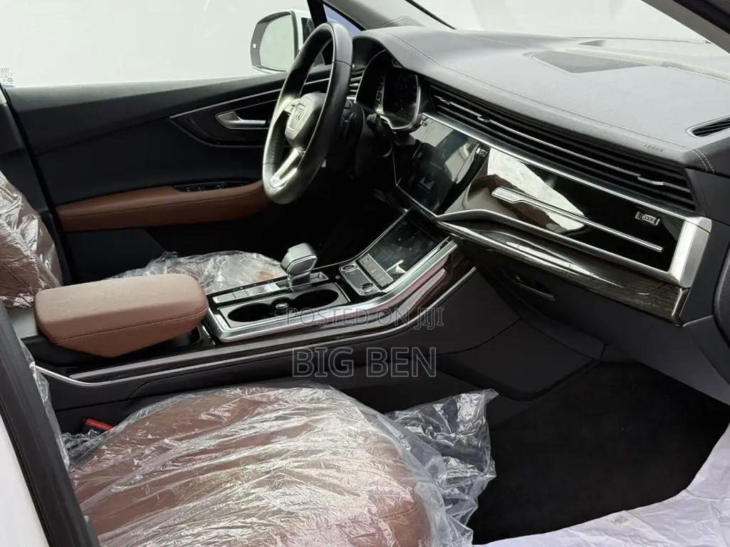 Audi Q7 Prestige 2024 White