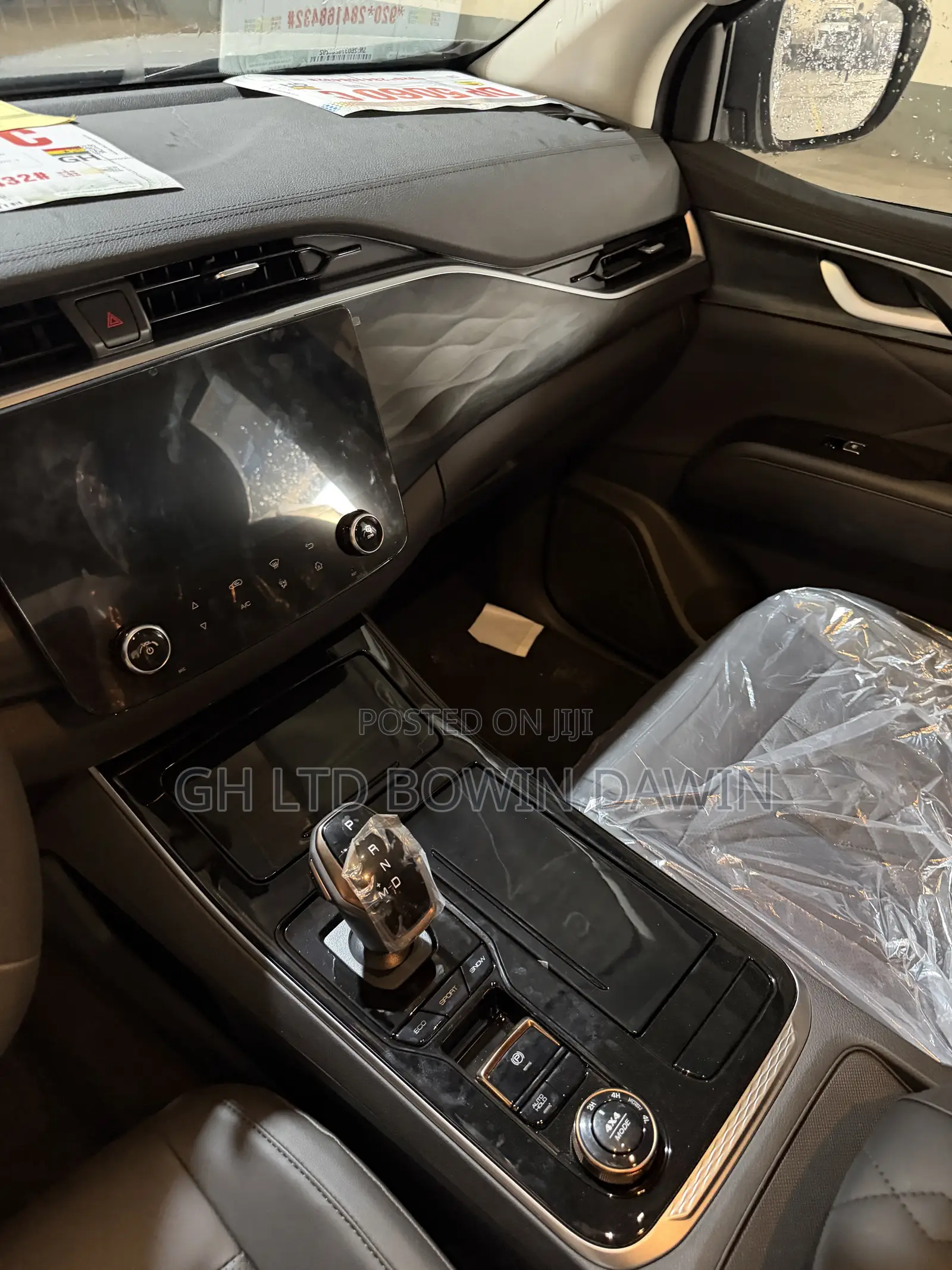 New Nissan Pick-Up 2025 Gray
