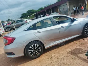 Honda Civic 2017 Silver