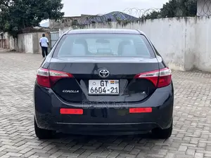 Toyota Corolla LE 4dr Sedan (1.8L 4cyl CVT) 2015 Black