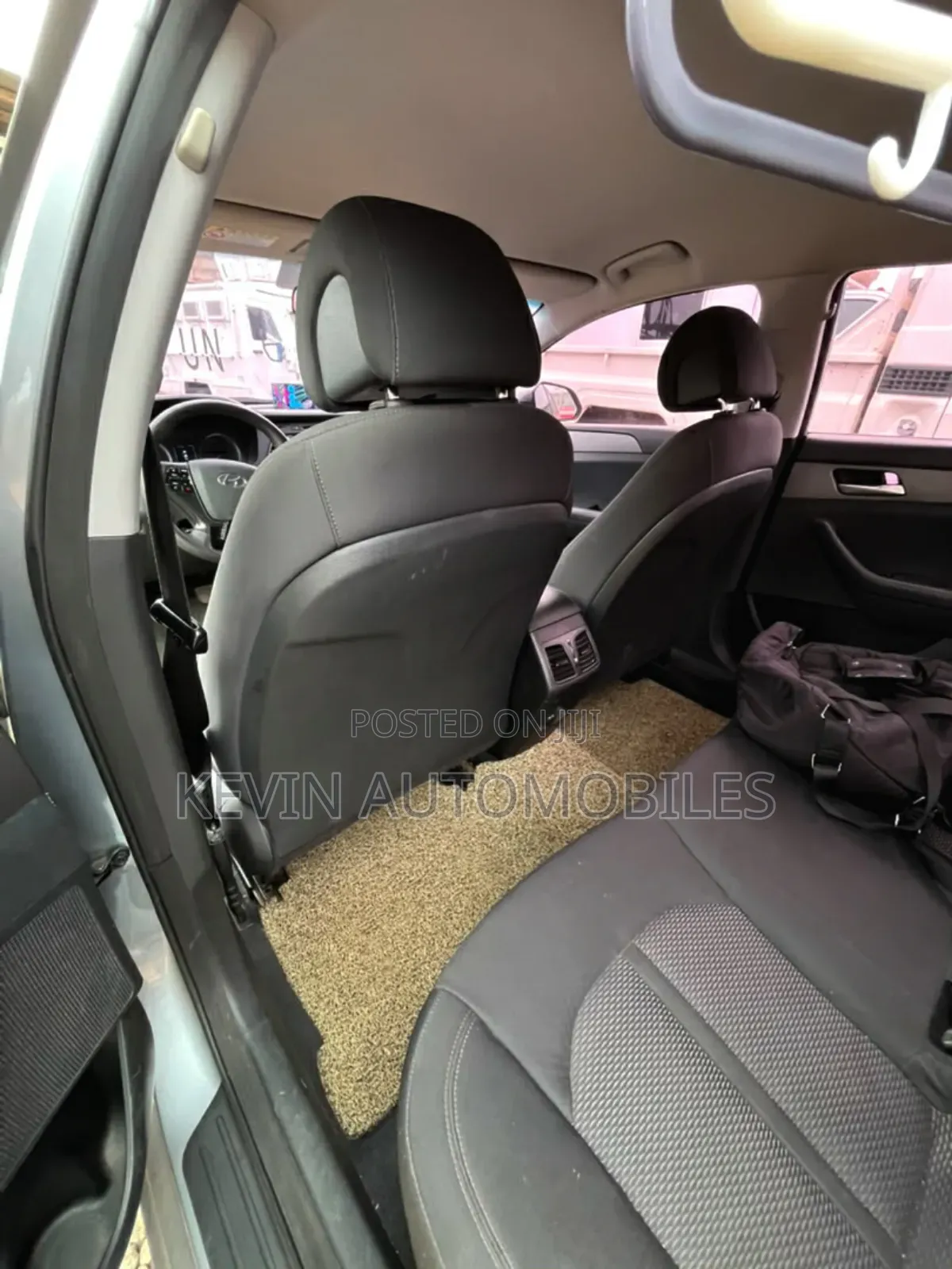 Toyota Vitz 1.0 FWD 3dr 2012 Silver