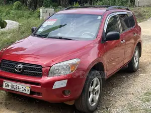 Toyota RAV4 2.2 D-4D VX 2007 Red