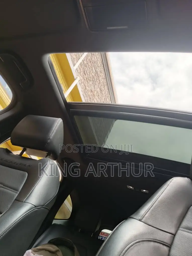 Honda CR-V Touring AWD 2020 Black