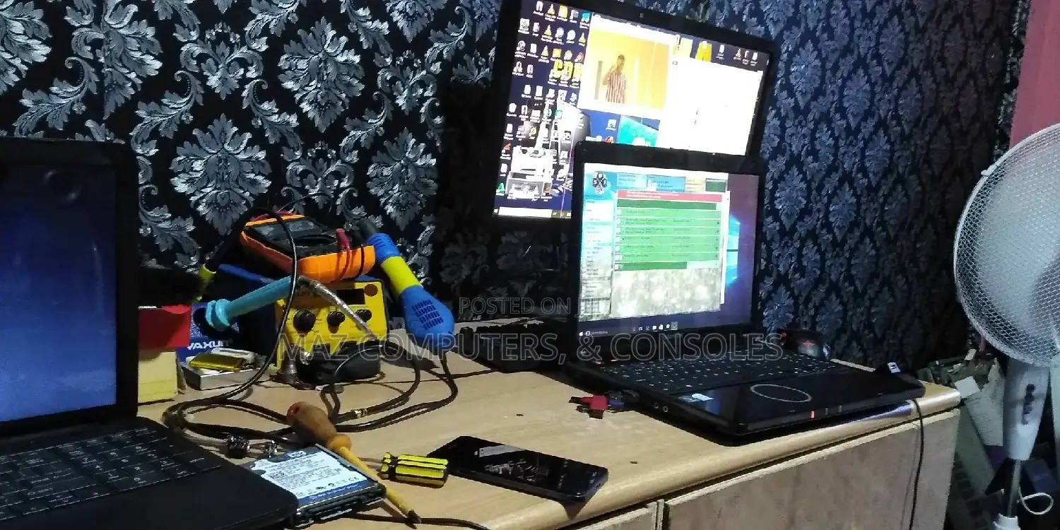 Laptop Desktop Computer Technician