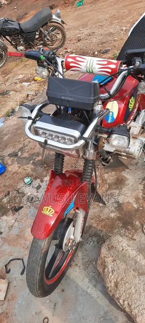 Royal RY125 2024 Red
