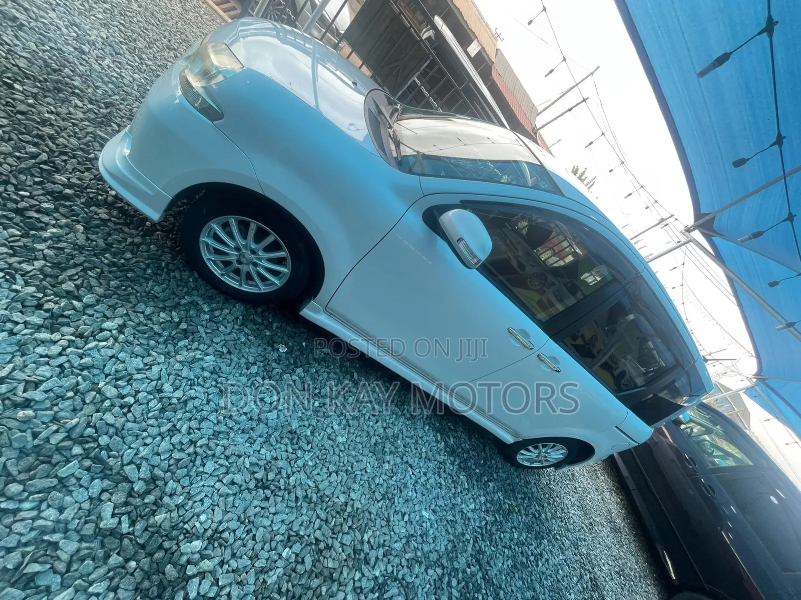 Toyota Sienta 1.5 AWD 2013 White