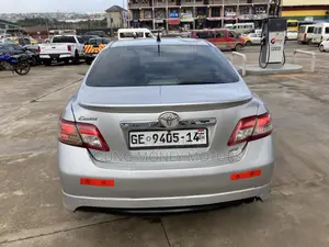 Toyota Camry 2008 Silver