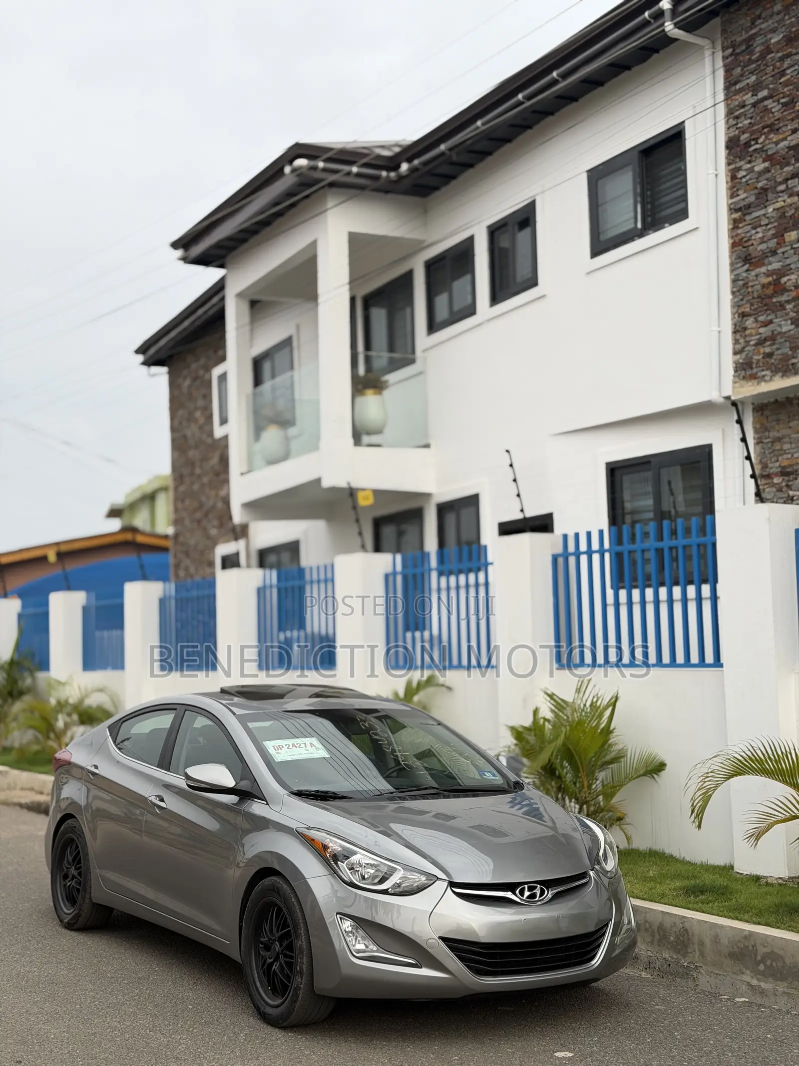 Hyundai Elantra SE Sedan FWD (1.8L 4cyl 6A) 2016 Brown
