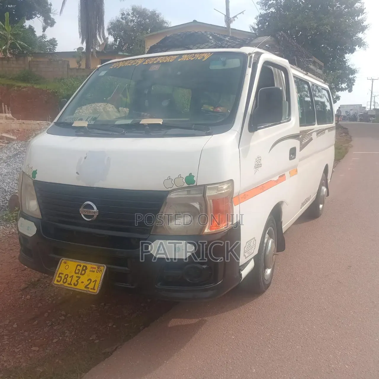 Nissan Caravan (Urvan) 2010 White