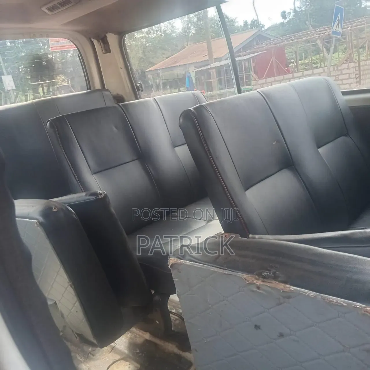 Nissan Caravan (Urvan) 2010 White