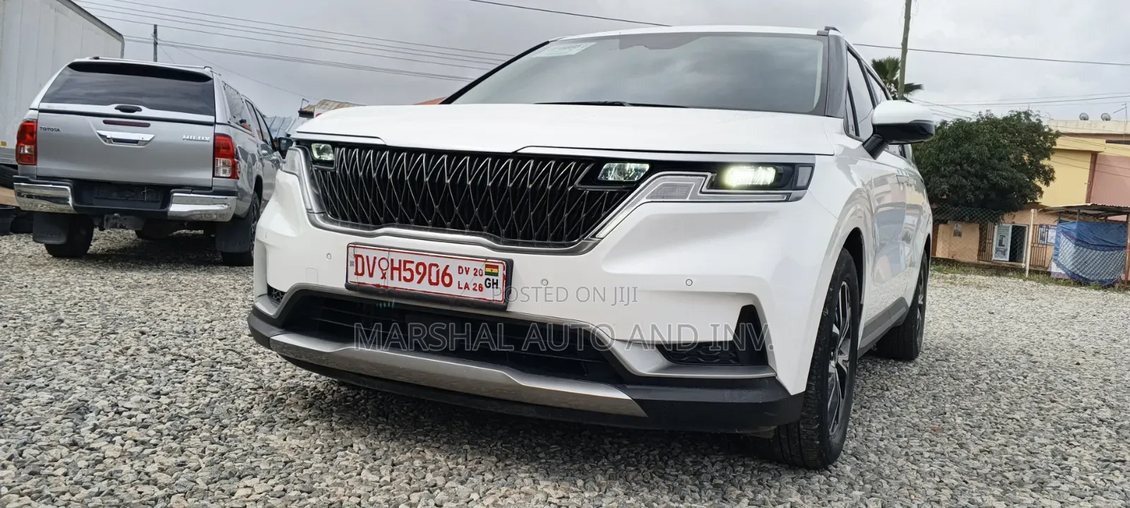 Kia Carnival 2021 White
