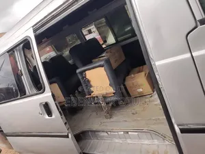 Hyundai H-100 2002 Grey