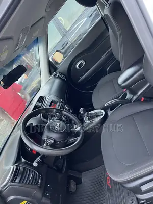 Kia Soul 4dr Wagon (1.6L 4cyl 6A) 2015 Silver