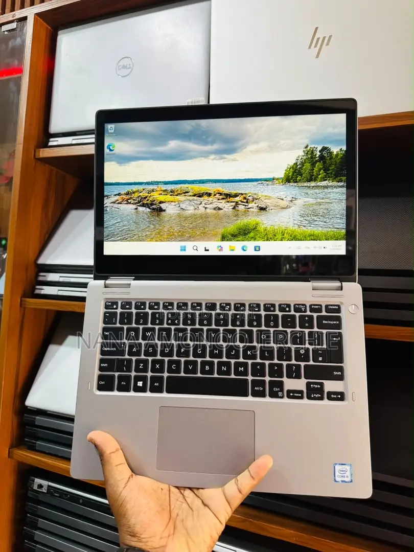 Laptop Dell Latitude 3310 2-in-1 8GB Intel Core i5 SSD 512GB