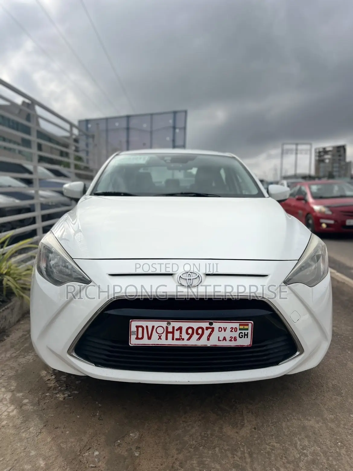 Toyota Yaris iA 1.5 FWD 2017 White