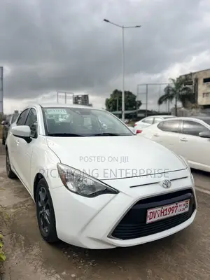 Toyota Yaris iA 1.5 FWD 2017 White