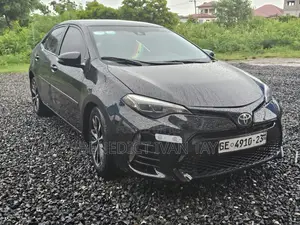 Toyota Corolla SE Special Edition 4dr Sedan (1.8L 4cyl CVT) 2017 Black