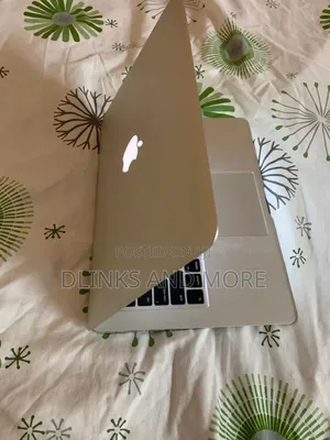Laptop Apple MacBook 2012 8GB Intel Core i5 SSD 512GB