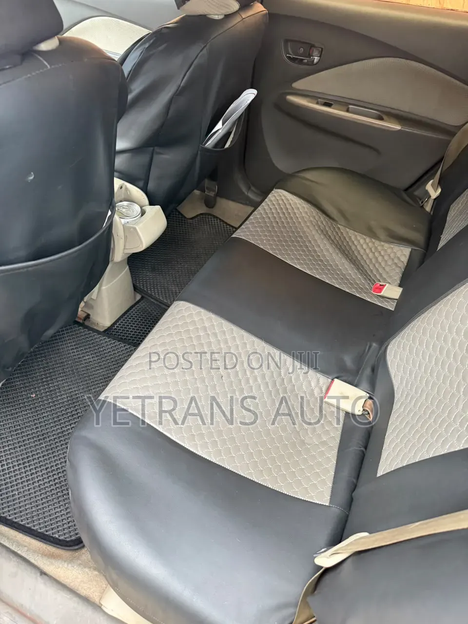 Toyota Yaris 2008 Red