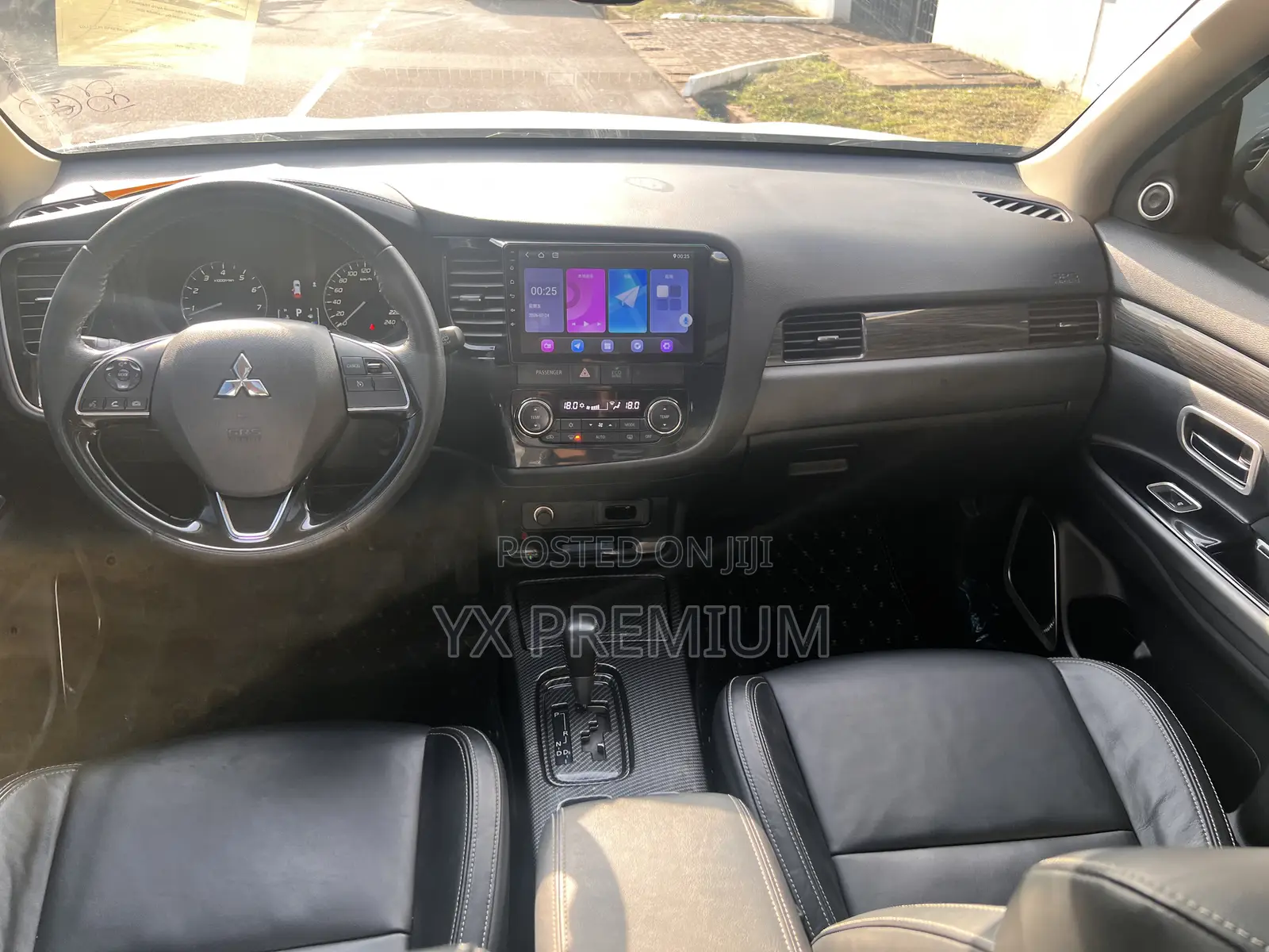 Mitsubishi Outlander SE FWD 2020 White