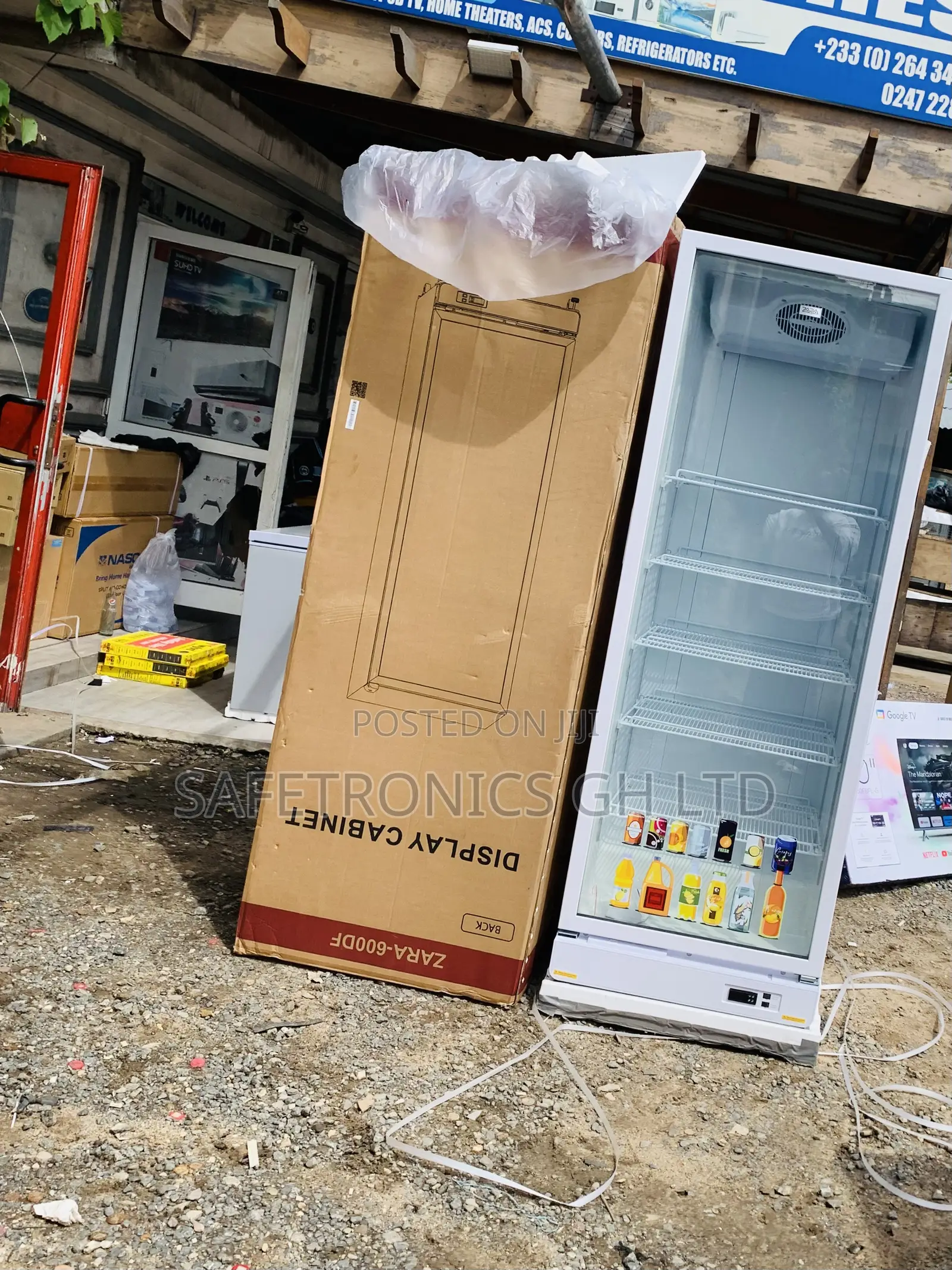 Neatly Sealed Zara-600dfg Display Fridge 591Ltr Singledoor