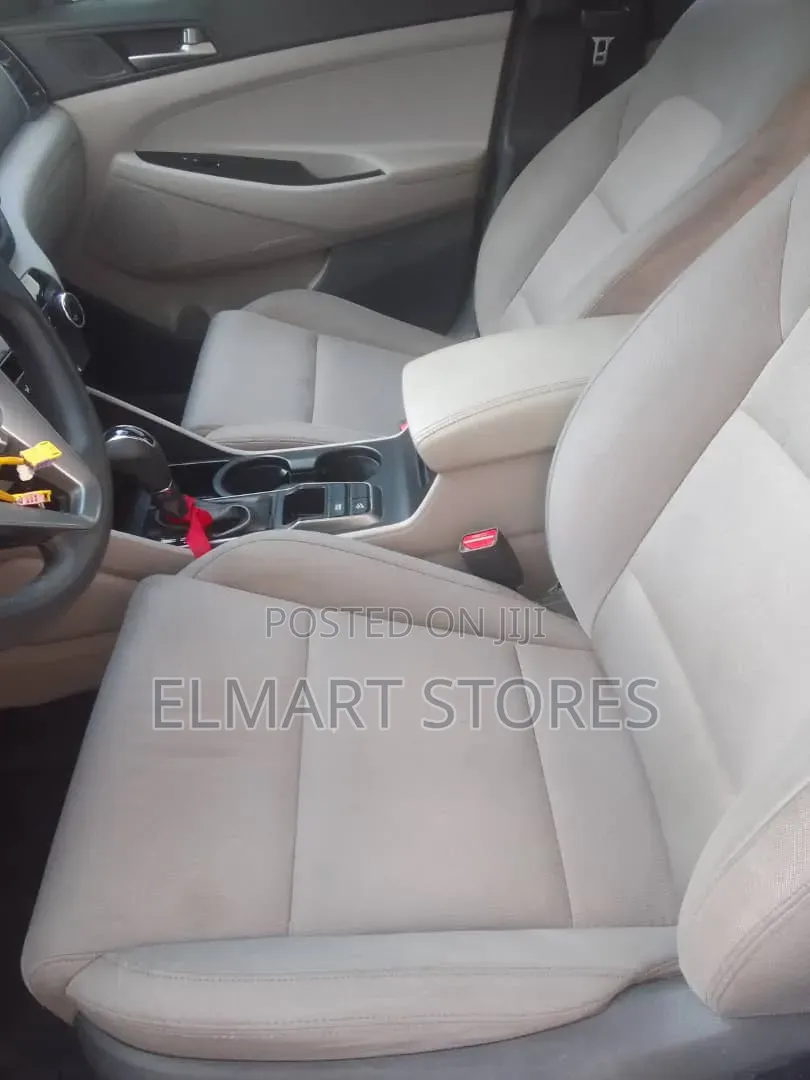 Hyundai Tucson 2018 Silver