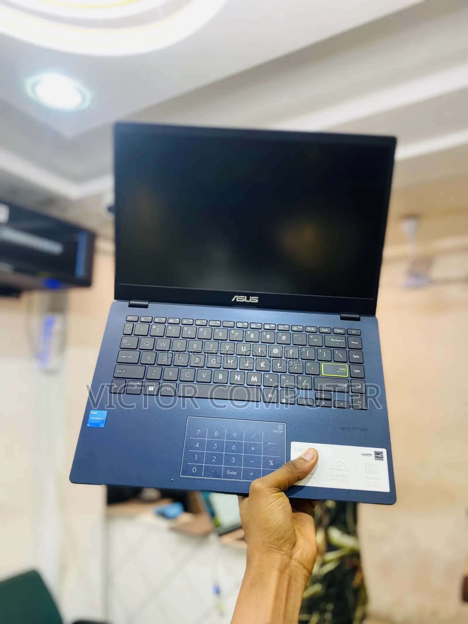 Laptop Asus Vivobook 14 4GB Intel SSD 60GB