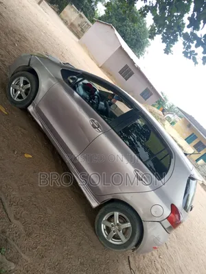 Toyota Vitz 2010 Silver
