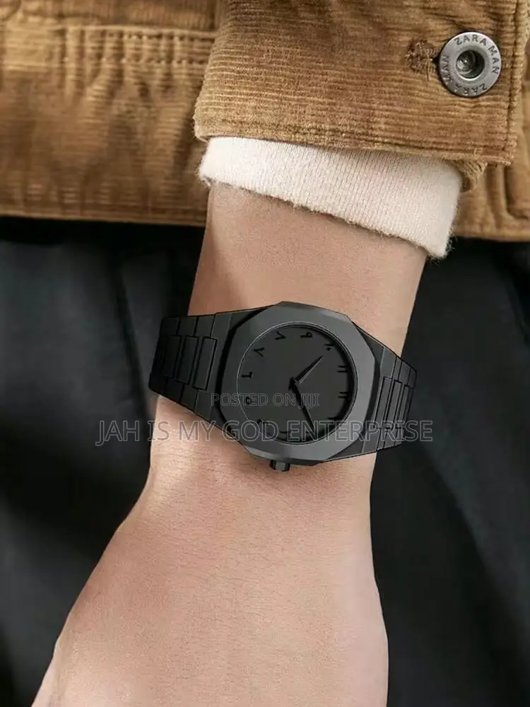 Tomi L401 Men's Quartz Simple Style Watch-Black
