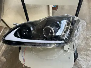 Corolla 05-06 Spec Headlight