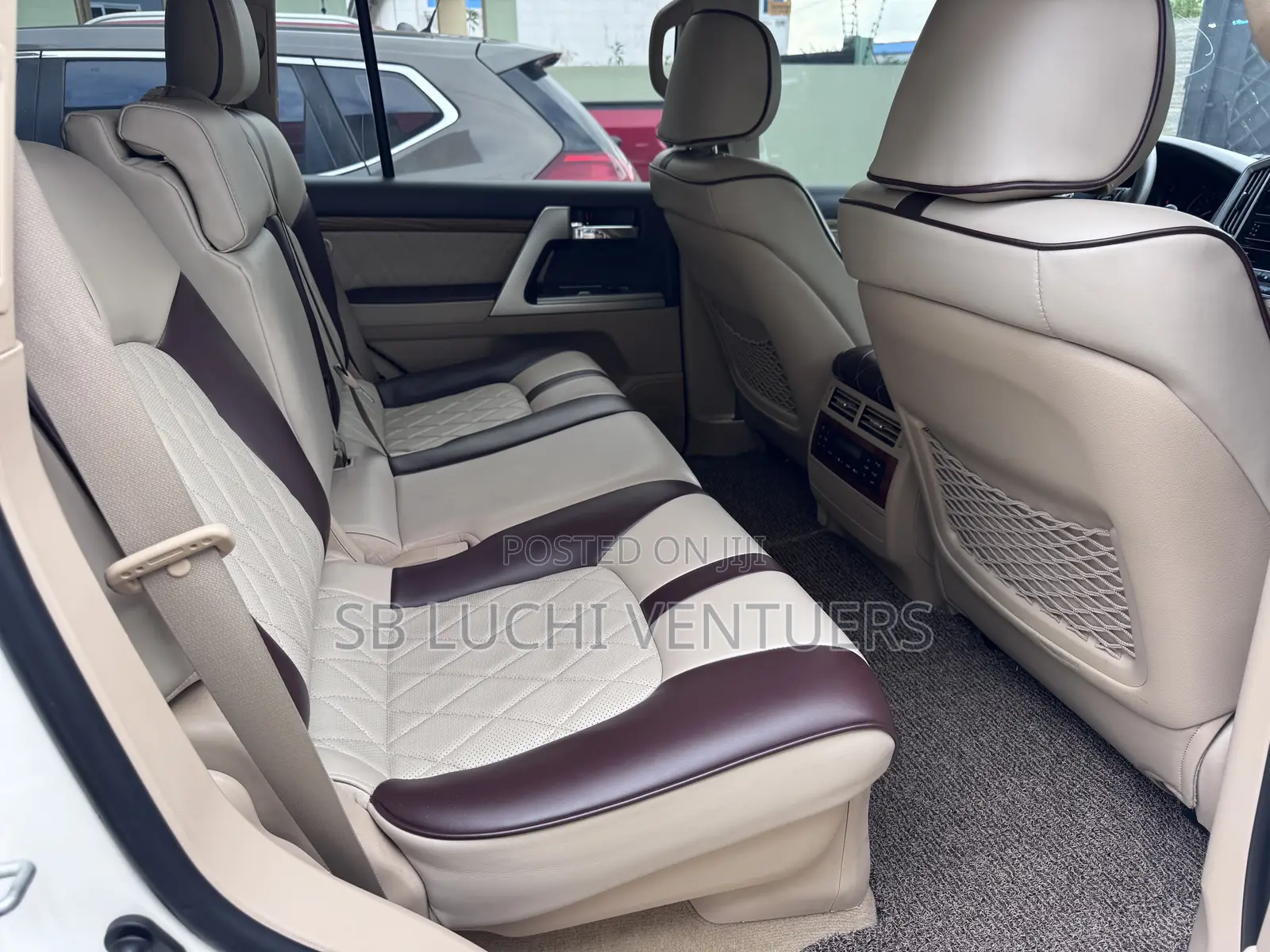 Toyota Land Cruiser 2019 White