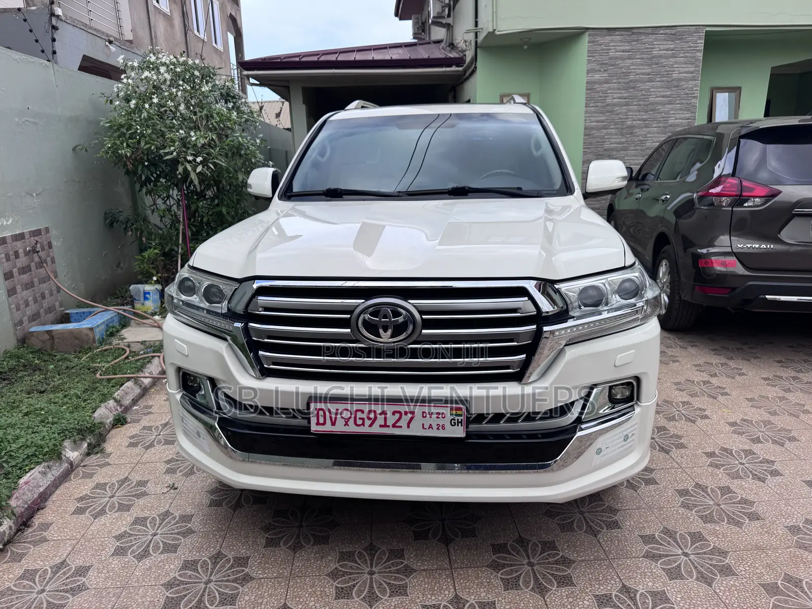 Toyota Land Cruiser 2019 White