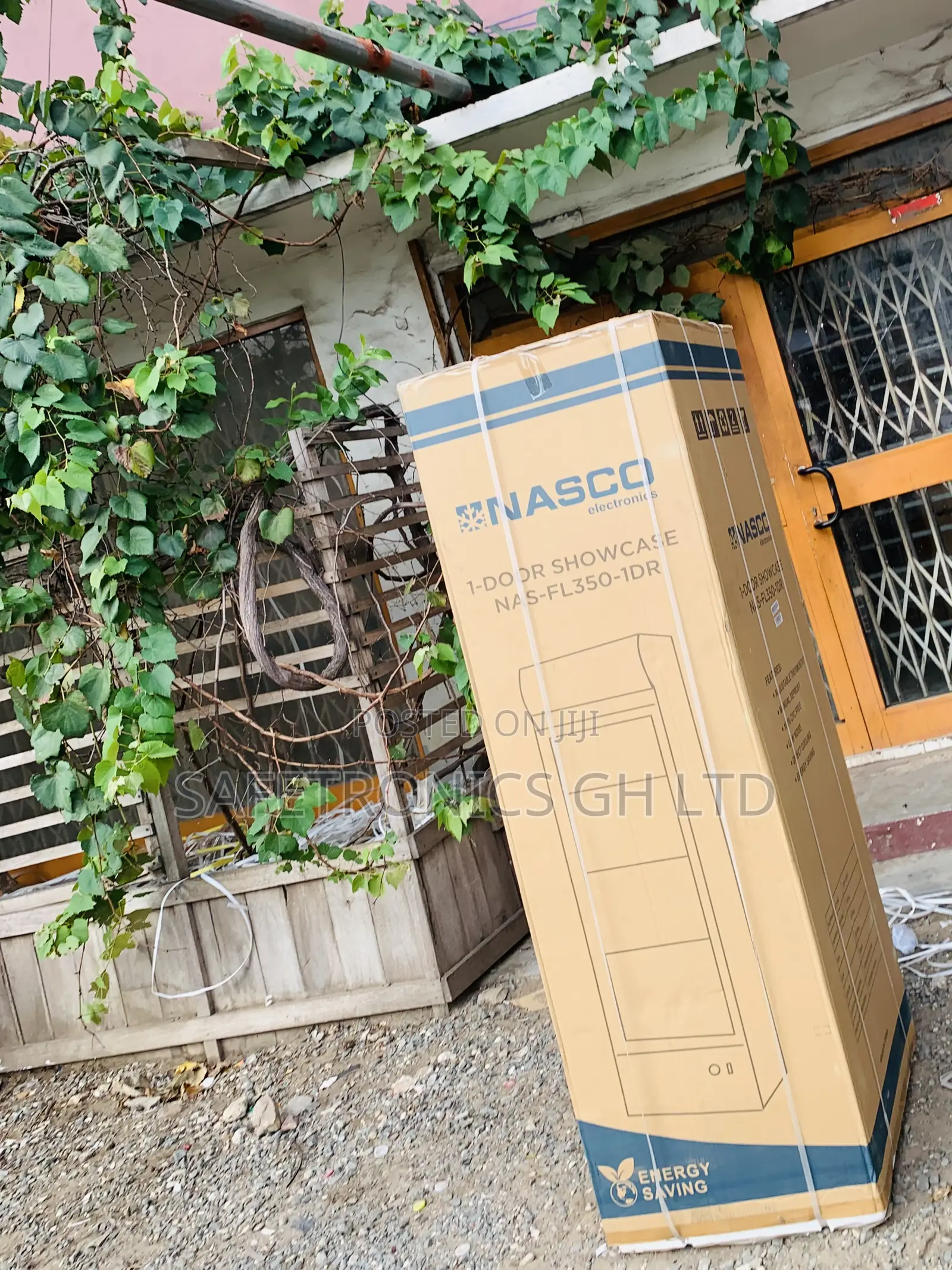 Choose Quality Nasco 288L Display Fridge NAS-FL350-1DR