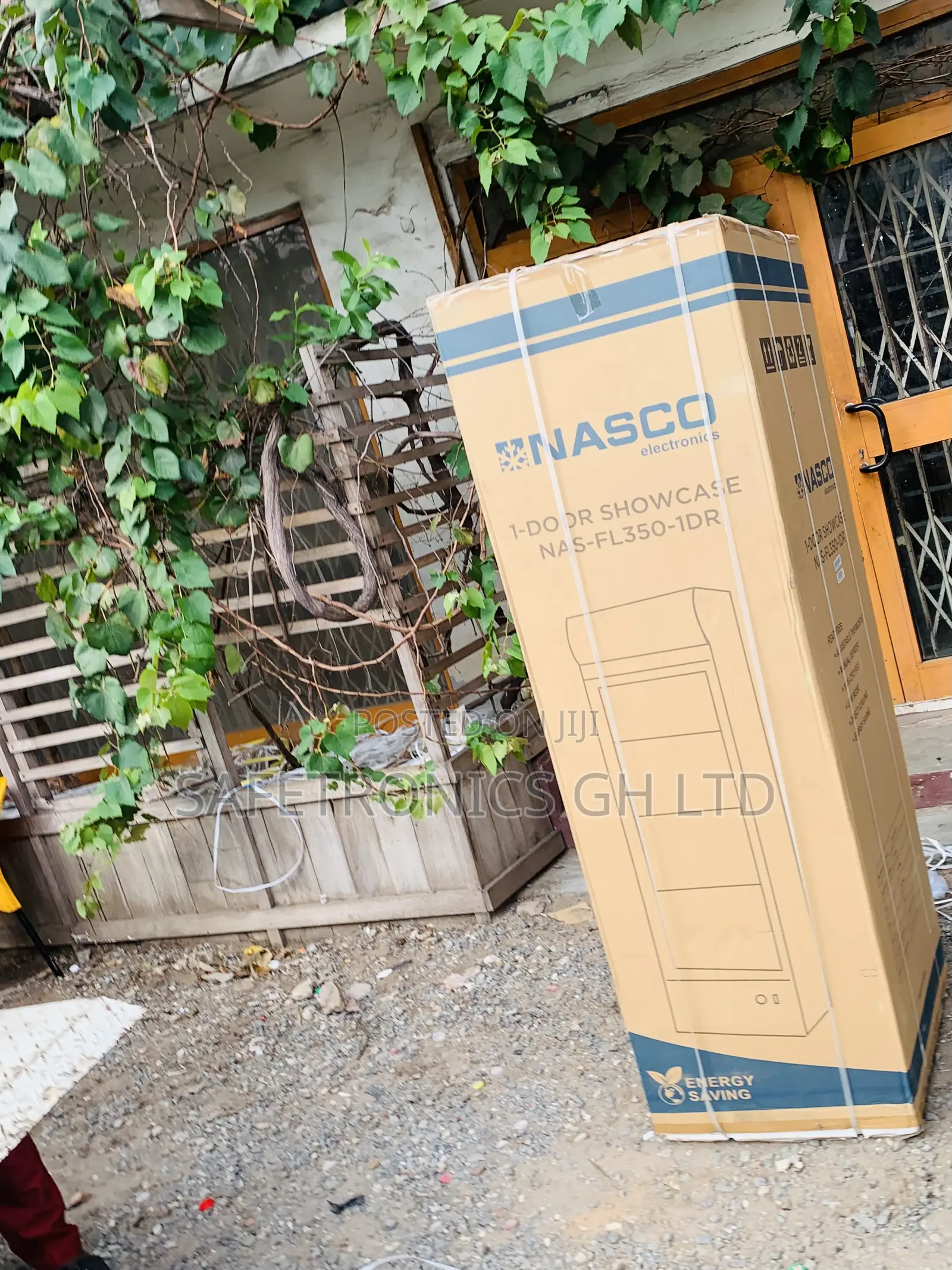 Buy Massive Nasco 288L Display Fridge NAS-FL350-1DR
