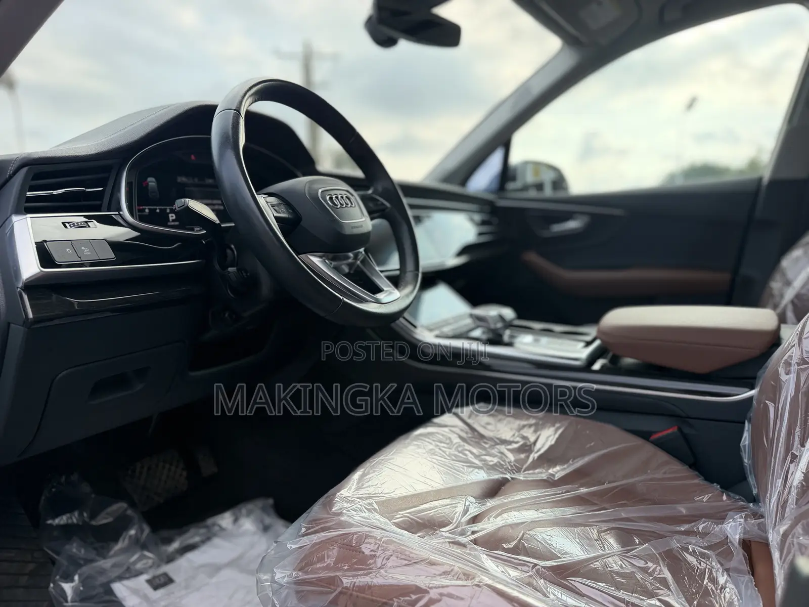 Audi Q7 Premium Plus 2024 White