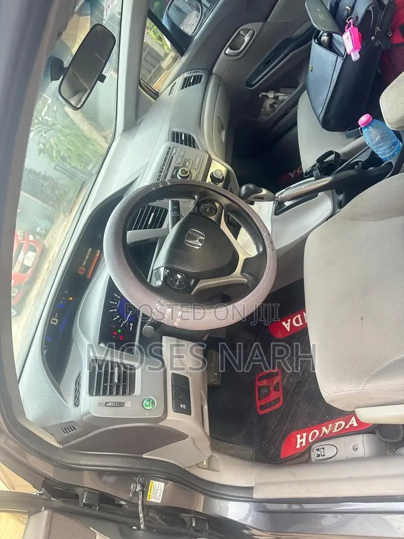 Honda Civic 2012 Gray