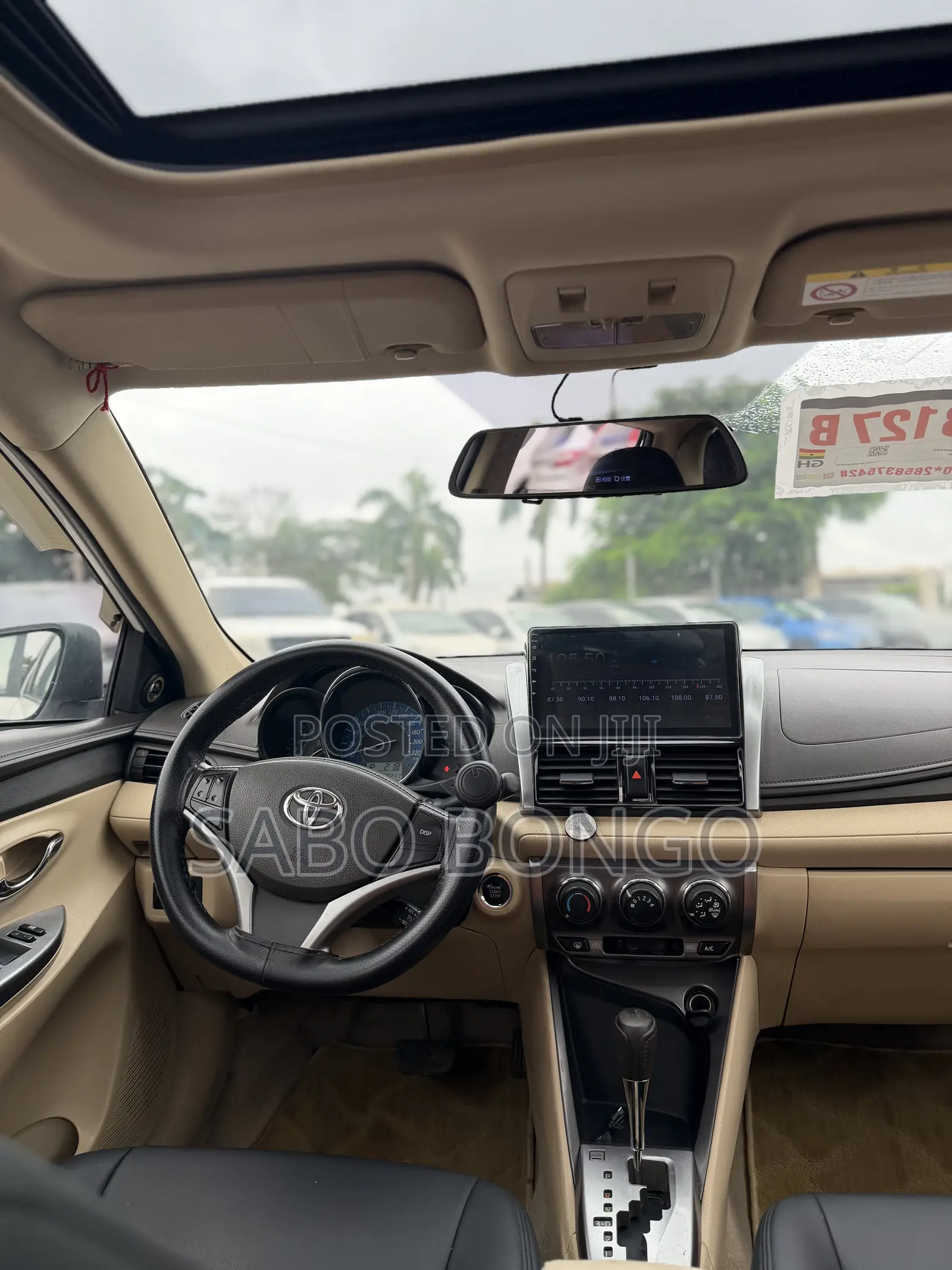 Toyota Yaris L Hatchback 5dr 2015 White
