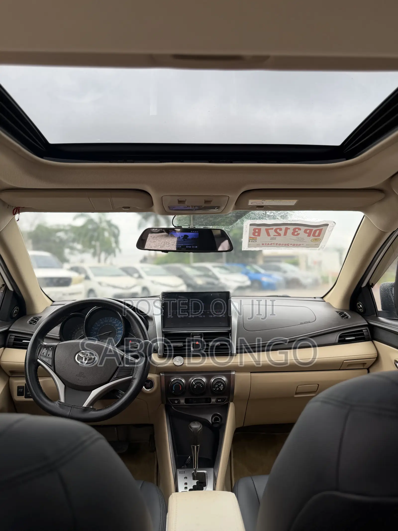 Toyota Yaris L Hatchback 5dr 2015 White