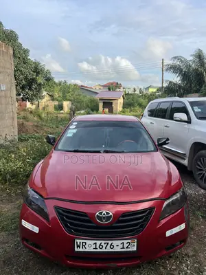 Toyota Camry Base 4dr Sedan (2.5L 4cyl 6M) 2010 Red